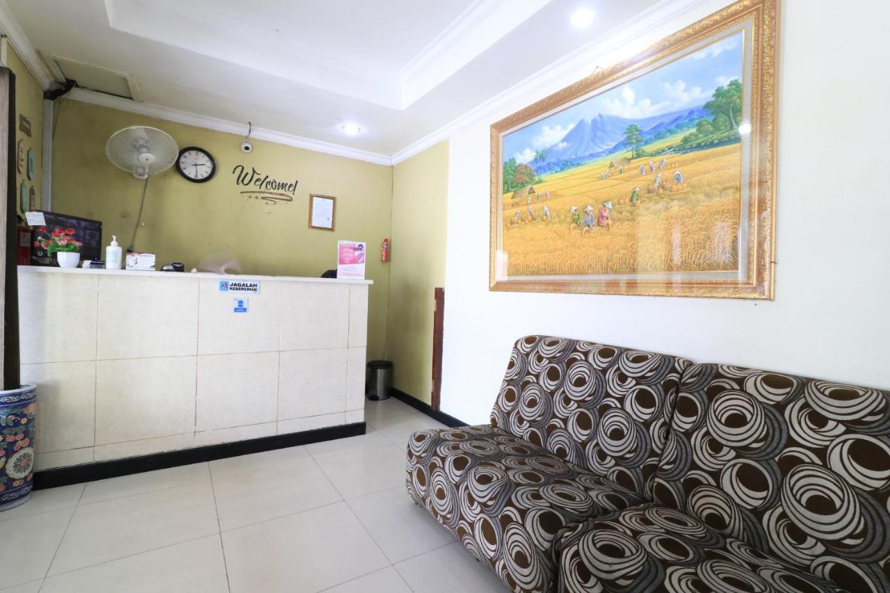 Ams Hotel Koja Jakarta Exteriör bild